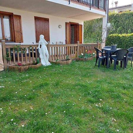 Jolie Maison De Garde Soiano Del Lago Esterno foto